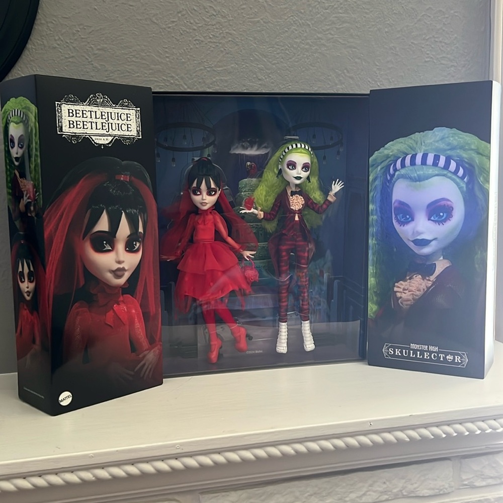 MONSTER HIGH SKULLECTOR Betelgeuse and Lydia Doll 2-Pack Beetlejuice Beetlejuice